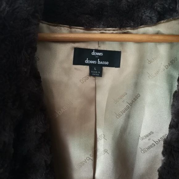 Chocolate faux fur coat by Dennis by Dennis Basso - Picture 5 of 5